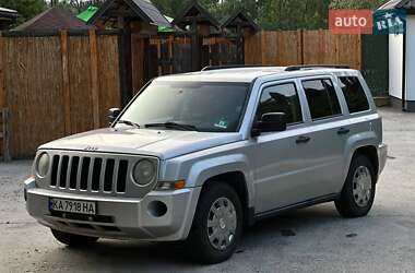 Позашляховик / Кросовер Jeep Patriot 2008 в 