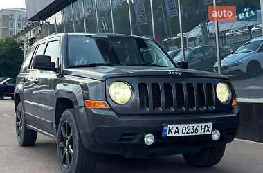 Позашляховик / Кросовер Jeep Patriot 2016 в Києві