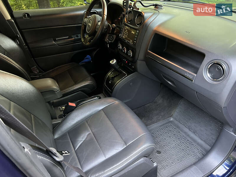 Внедорожник / Кроссовер Jeep Patriot 2016 в Житомире