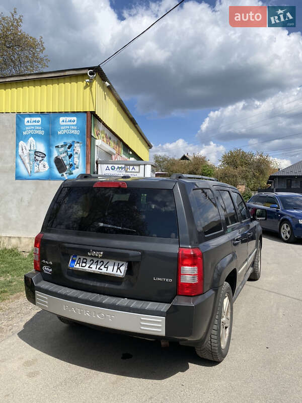 Внедорожник / Кроссовер Jeep Patriot 2010 в Виннице