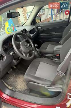 Внедорожник / Кроссовер Jeep Patriot 2015 в Саврани