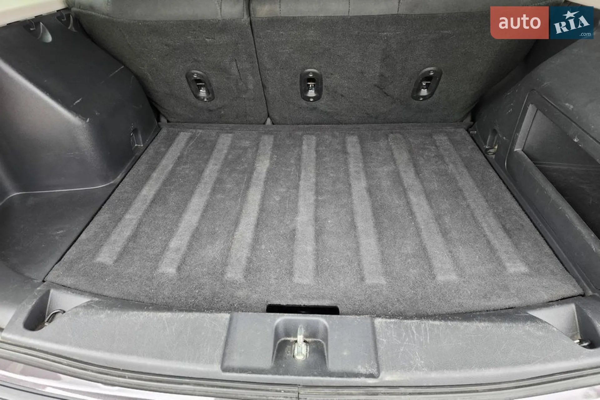 2015 Jeep Liberty (Patriot) - мініатюра 11