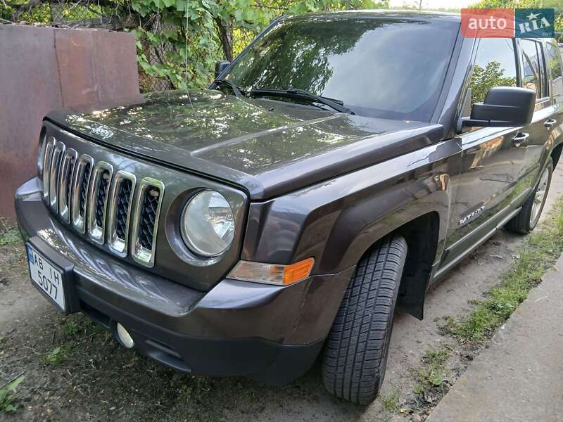 Внедорожник / Кроссовер Jeep Patriot 2014 в Виннице
