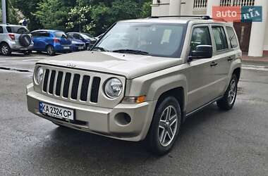 Внедорожник / Кроссовер Jeep Patriot 2009 в Киеве