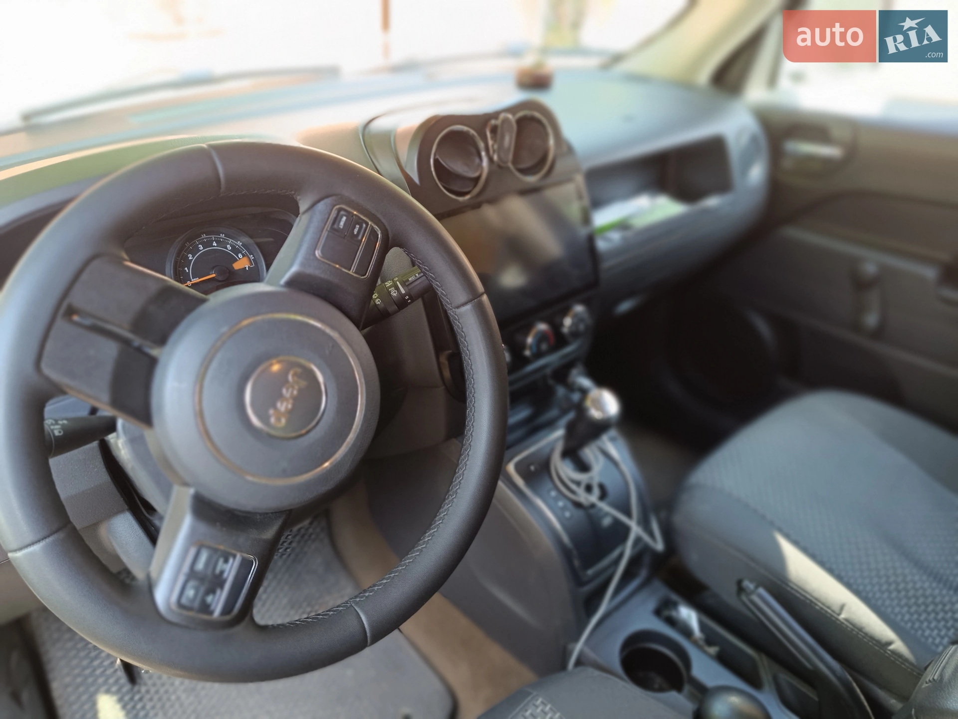2016 Jeep Liberty (Patriot) - мініатюра 4