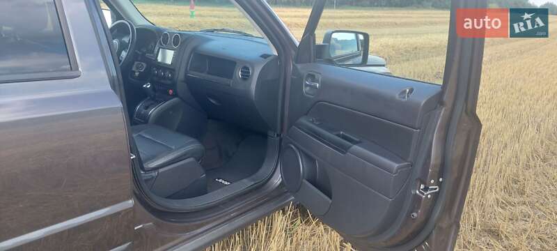 Внедорожник / Кроссовер Jeep Patriot 2016 в Виннице