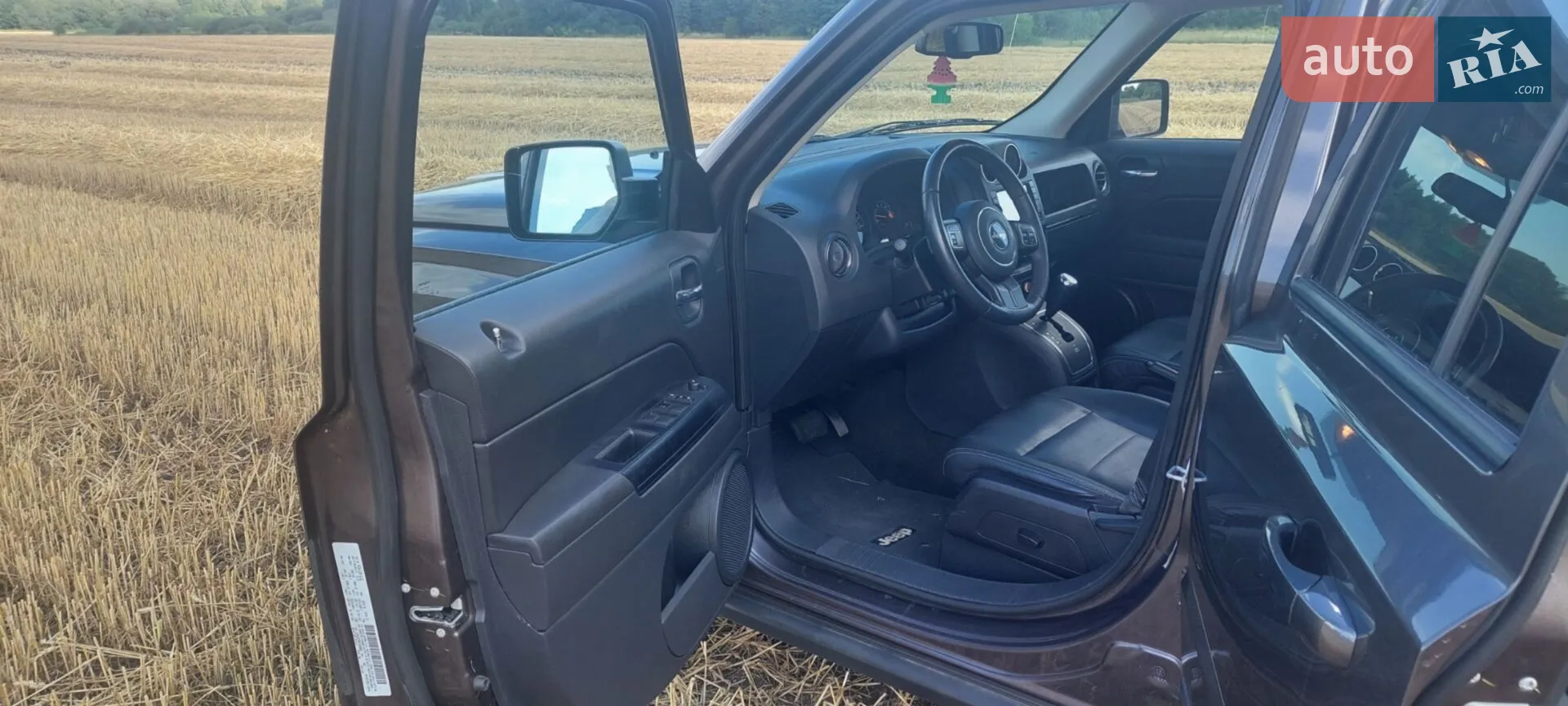 2016 Jeep Liberty (Patriot) - мініатюра 24