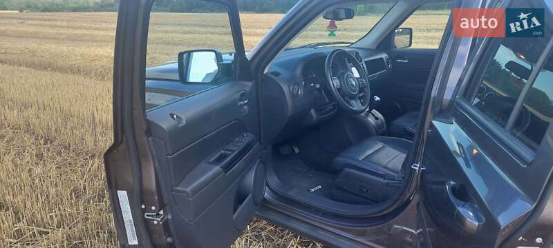 Внедорожник / Кроссовер Jeep Patriot 2016 в Виннице