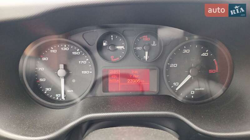 Внедорожник / Кроссовер Jeep Patriot 2015 в Днепре