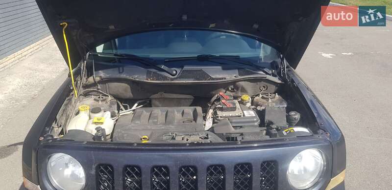 Позашляховик / Кросовер Jeep Patriot 2015 в Харкові