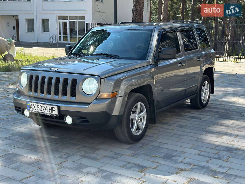 Позашляховик / Кросовер Jeep Patriot 2013 в Охтирці