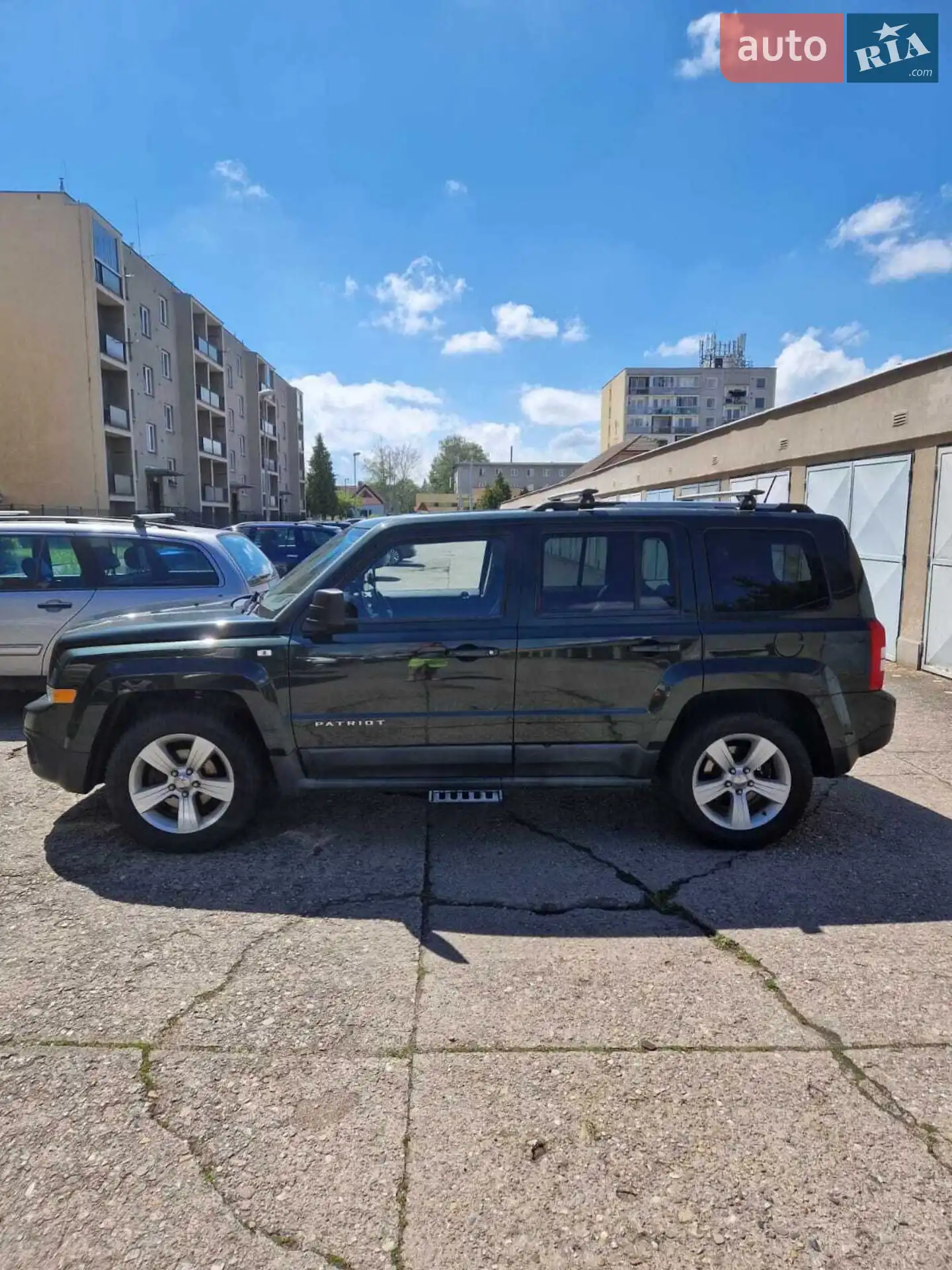 2010 Jeep Liberty (Patriot) - мініатюра 2