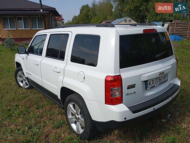 Позашляховик / Кросовер Jeep Patriot 2014 в Бородянці
