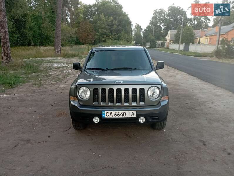 Позашляховик / Кросовер Jeep Patriot 2013 в Черкасах
