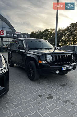 Внедорожник / Кроссовер Jeep Patriot 2014 в Львове