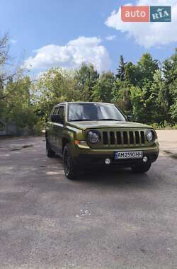 Позашляховик / Кросовер Jeep Patriot 2012 в Житомирі