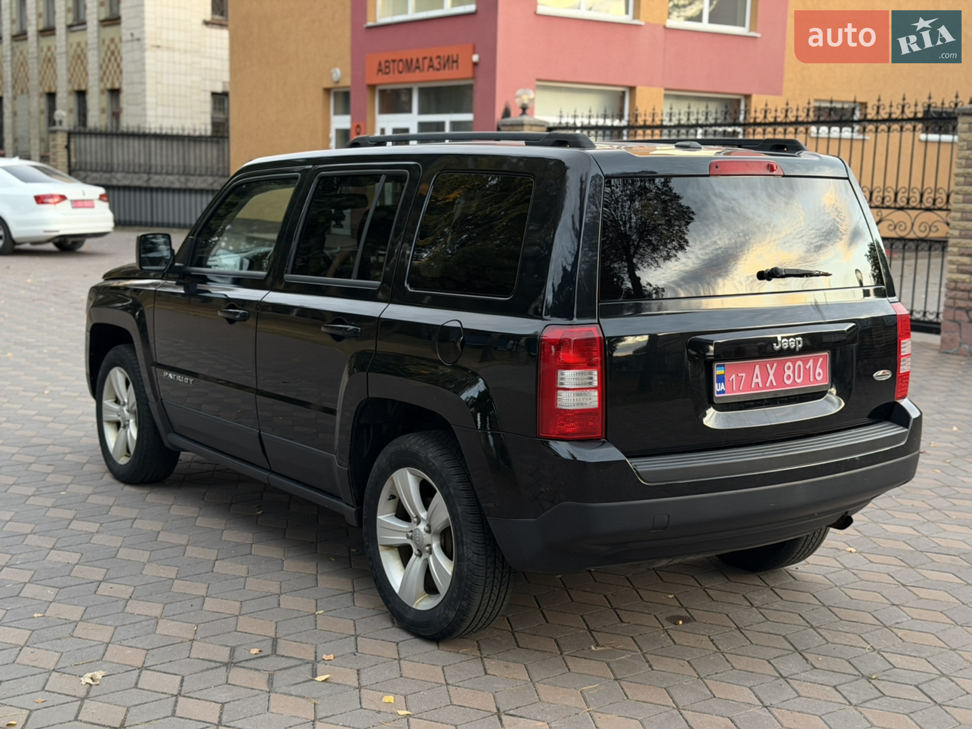 2014 Jeep Liberty (Patriot) - мініатюра 42