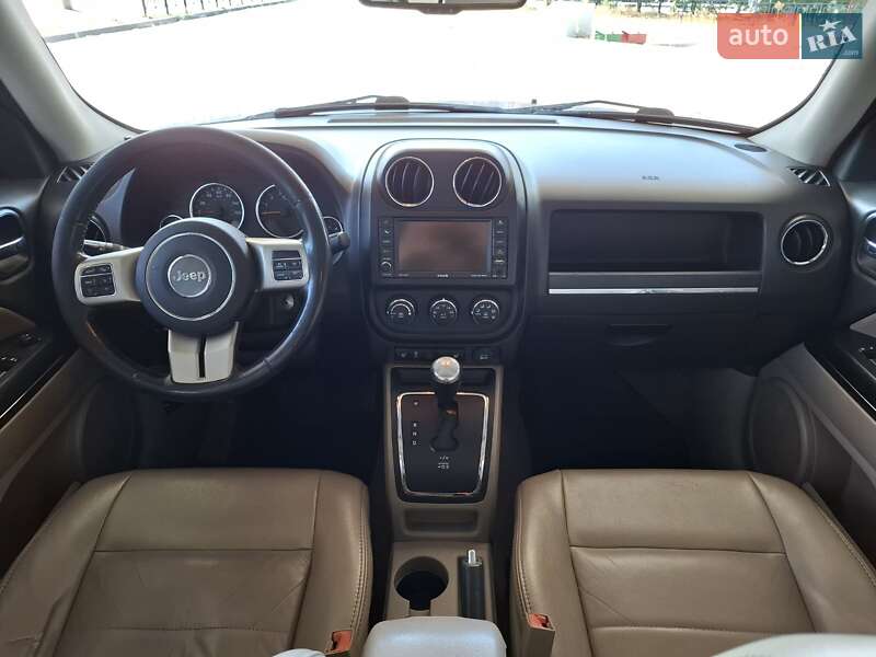 Внедорожник / Кроссовер Jeep Patriot 2011 в Николаеве