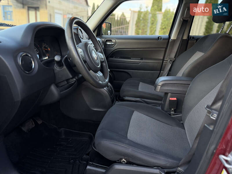 Позашляховик / Кросовер Jeep Patriot 2014 в Лубнах