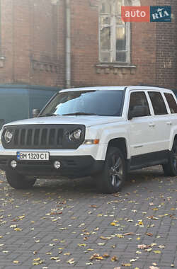 Внедорожник / Кроссовер Jeep Patriot 2015 в Сумах