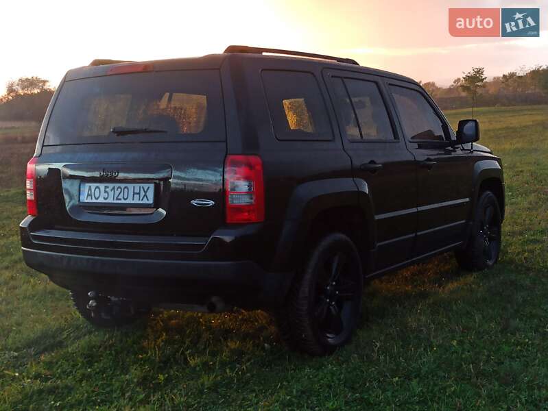 Внедорожник / Кроссовер Jeep Patriot 2014 в Иршаве