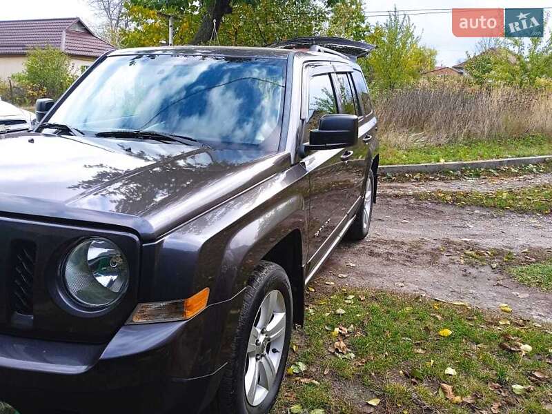 Позашляховик / Кросовер Jeep Patriot 2015 в Жашківу
