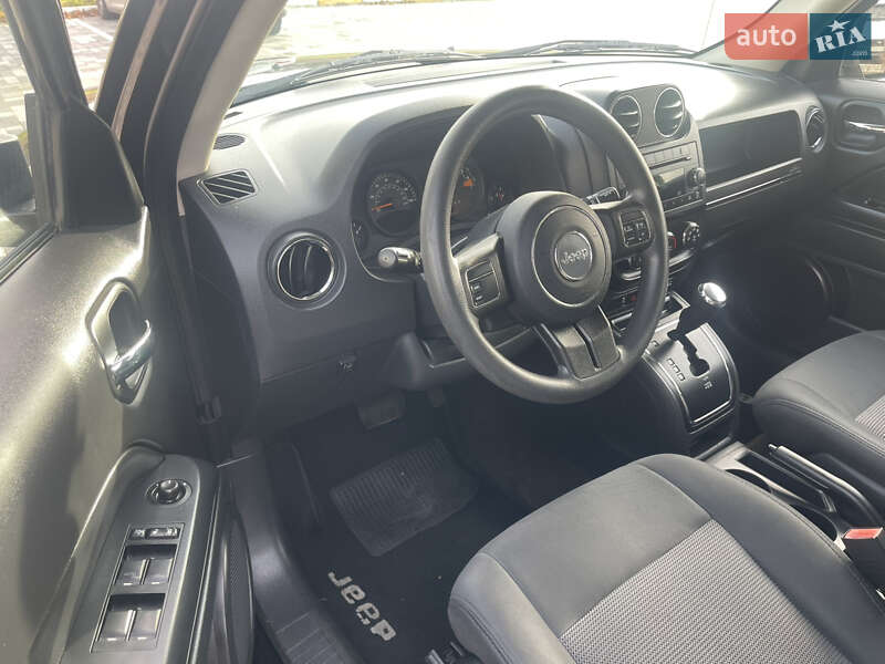 Позашляховик / Кросовер Jeep Patriot 2013 в Києві