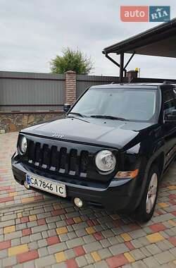 Позашляховик / Кросовер Jeep Patriot 2013 в Умані