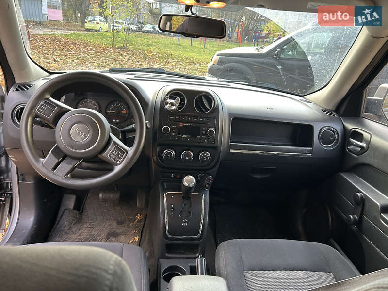 Внедорожник / Кроссовер Jeep Patriot 2015 в Харькове