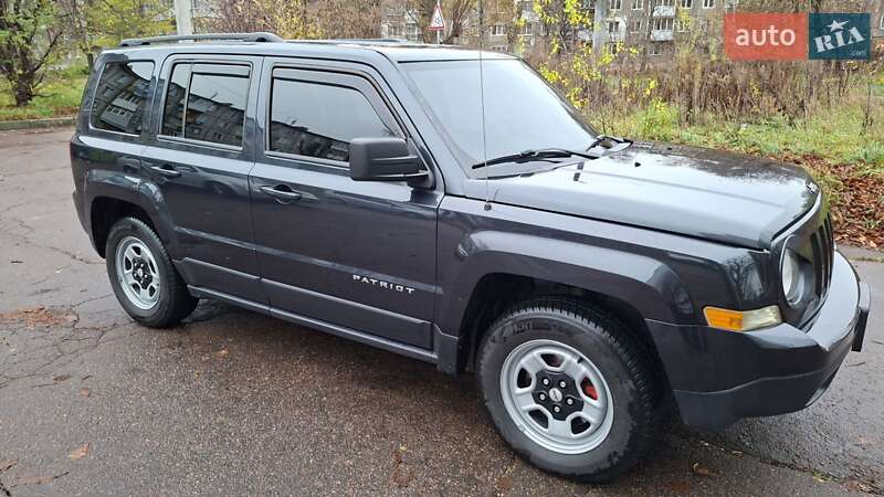 Внедорожник / Кроссовер Jeep Patriot 2015 в Житомире