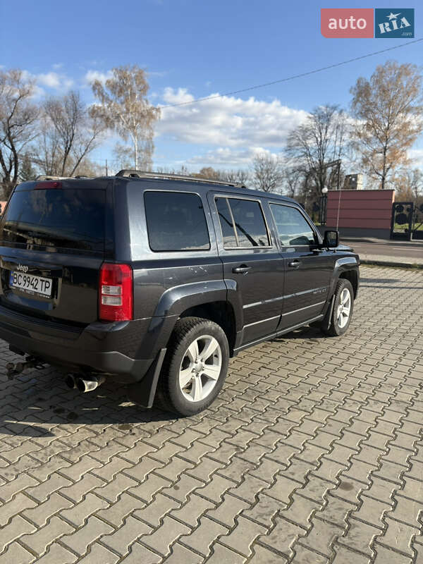 Внедорожник / Кроссовер Jeep Patriot 2013 в Бориславе