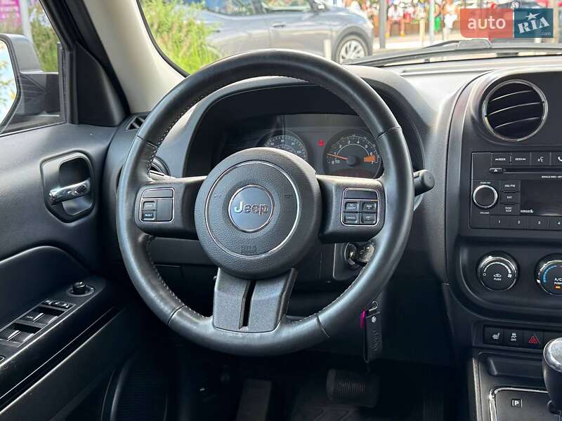 Внедорожник / Кроссовер Jeep Patriot 2015 в Киеве фото 13 Внедорожник / Кроссовер Jeep Patriot 2015 в Киеве