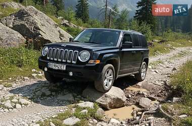 Внедорожник / Кроссовер Jeep Patriot 2014 в Тернополе