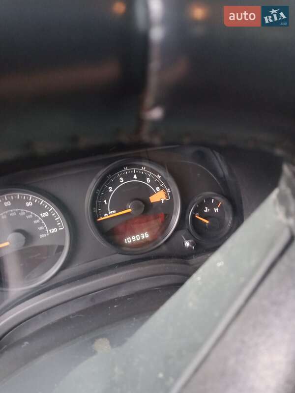 Внедорожник / Кроссовер Jeep Patriot 2016 в Киеве