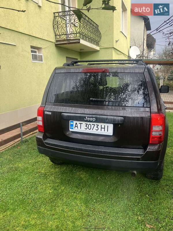 Позашляховик / Кросовер Jeep Patriot 2014 в Калуші