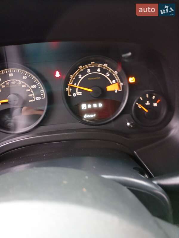 Позашляховик / Кросовер Jeep Patriot 2016 в Рівному фото 7 Позашляховик / Кросовер Jeep Patriot 2016 в Рівному