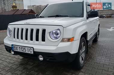 Внедорожник / Кроссовер Jeep Patriot 2016 в Хмельницком
