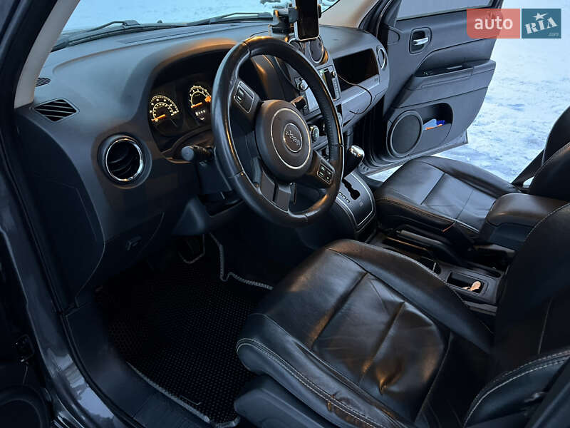 Позашляховик / Кросовер Jeep Patriot 2015 в Краматорську