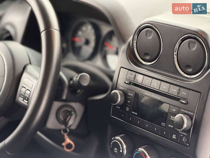 Позашляховик / Кросовер Jeep Patriot 2012 в Харкові