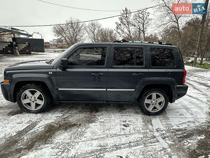 Внедорожник / Кроссовер Jeep Patriot 2008 в Николаеве