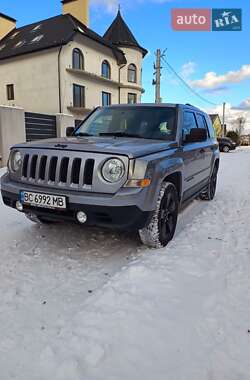 Внедорожник / Кроссовер Jeep Patriot 2015 в Львове