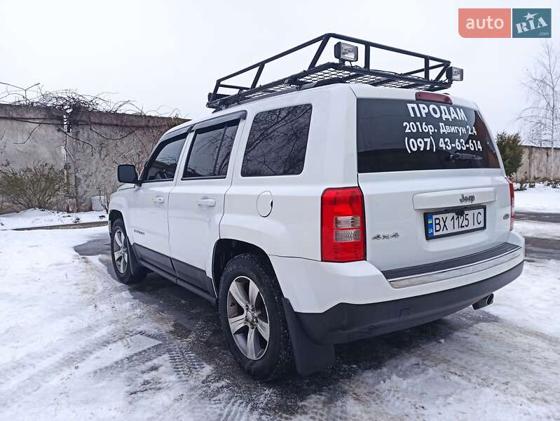 Внедорожник / Кроссовер Jeep Patriot 2016 в Хмельницком