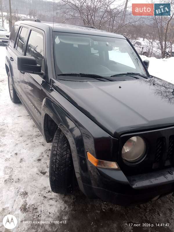 Внедорожник / Кроссовер Jeep Patriot 2013 в Жовкве
