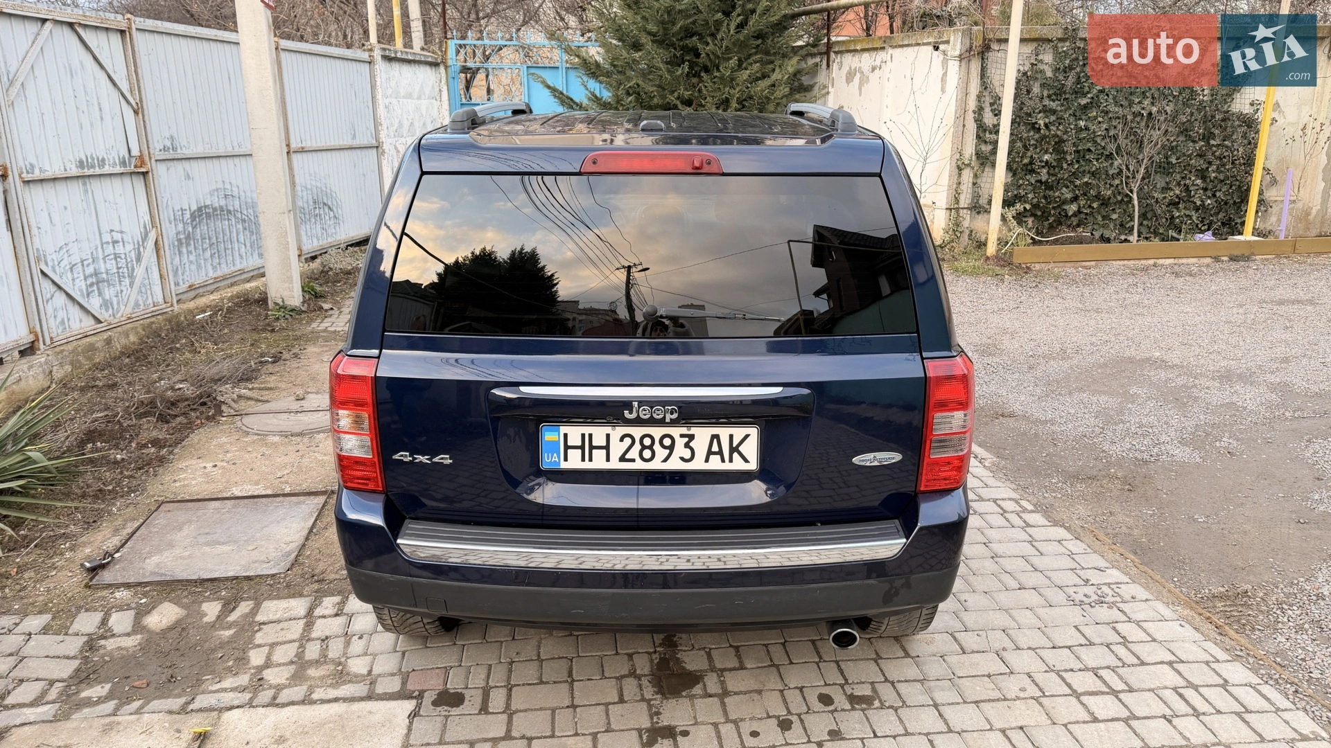 2016 Jeep Liberty (Patriot) - мініатюра 6