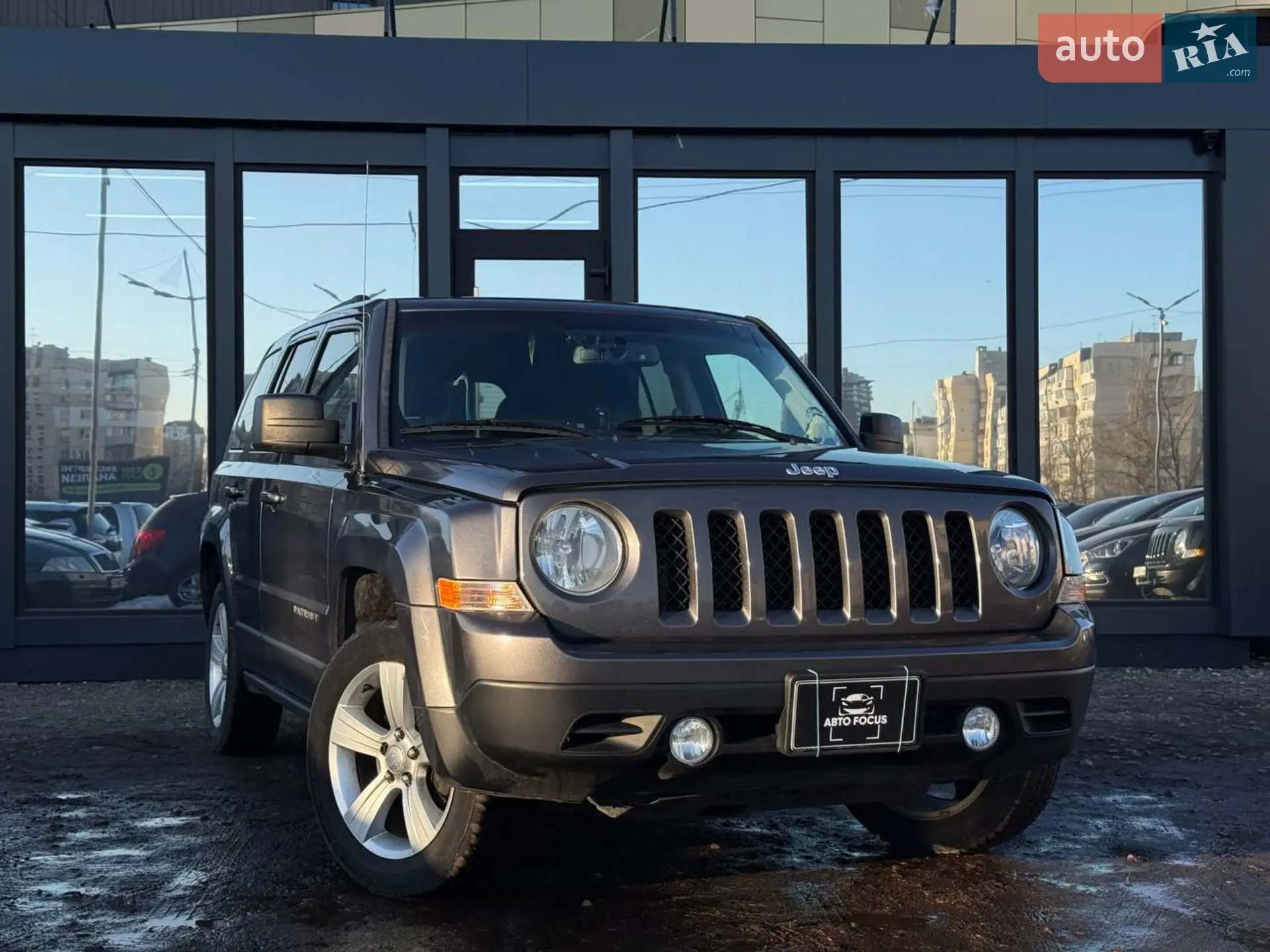 2015 Jeep Liberty (Patriot) - фото 1