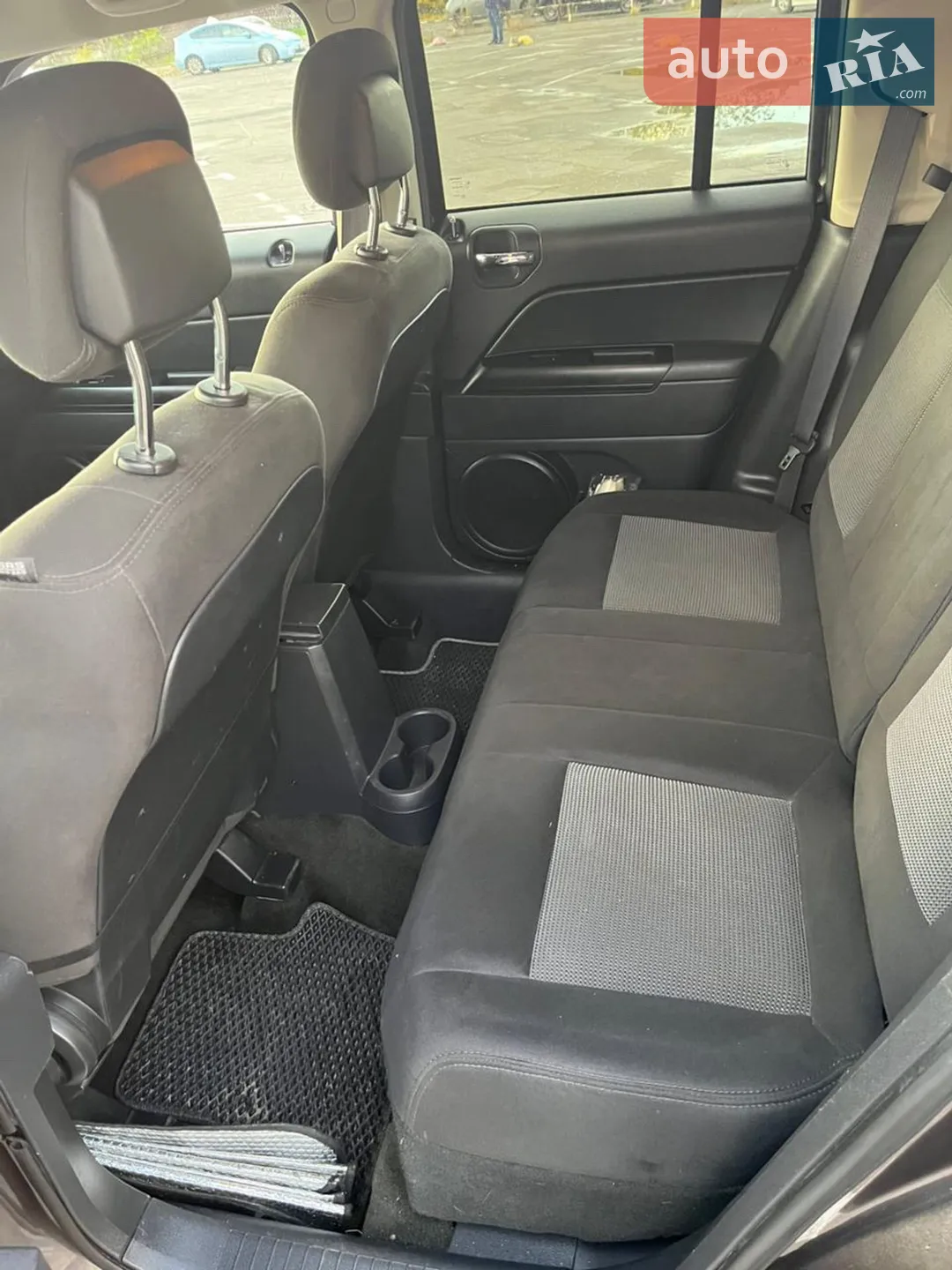 2016 Jeep Liberty (Patriot) - мініатюра 11