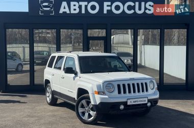Позашляховик / Кросовер Jeep Patriot 2013 в Києві