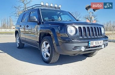 Внедорожник / Кроссовер Jeep Patriot 2013 в Николаеве