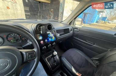 Позашляховик / Кросовер Jeep Patriot 2012 в Павлограді