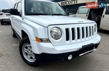Позашляховик / Кросовер Jeep Patriot 2016 в Львові
